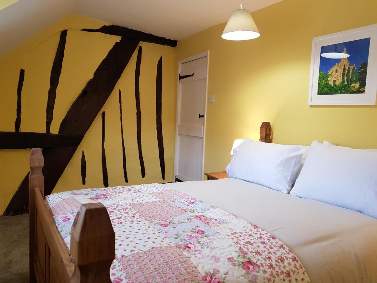 Cruck Cottage Pickering Bagian luar foto