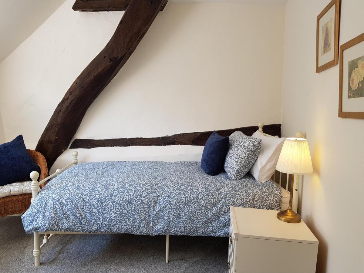 Cruck Cottage Pickering Bagian luar foto