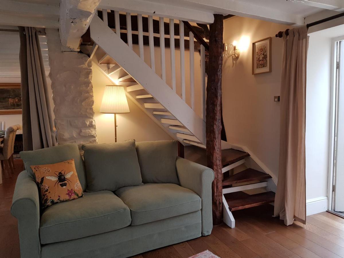 Cruck Cottage Pickering Bagian luar foto